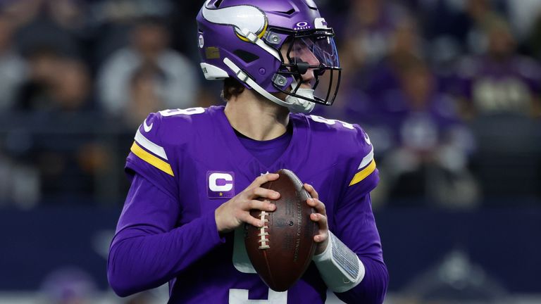 Minnesota Vikings quarterback J.J. McCarthy (9) looks to pass during a NFL football game against the Dallas Cowboys