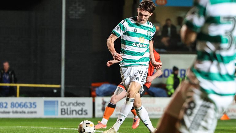 DUNDEE, SCOTLAND - DECEMBER 17: Celtic's Johnny Kenny misses a first half chance during a William Hill Premiership match between Dundee United and Celtic at the CalForth Construction Arena at Tannadice Park, on December 17, 2025, in Dundee, Scotland. (Photo by Ross MacDonald / SNS Group)