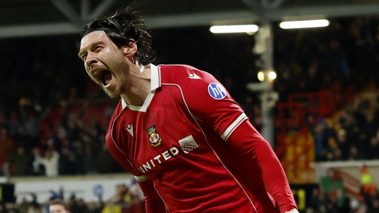 kieffer moore wrexham