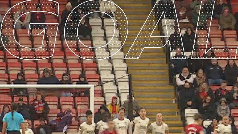 Man Utd score free-kick.