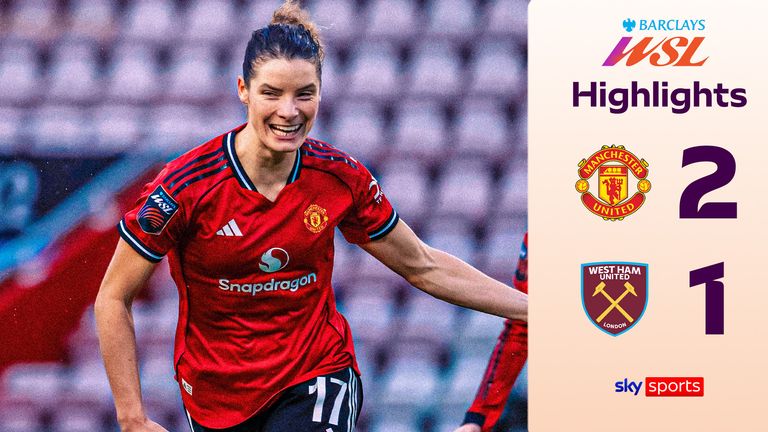 Highlights from the match between Man Utd and West Ham. 