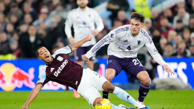 Manuel Ugarte failed to impress against Aston Villa