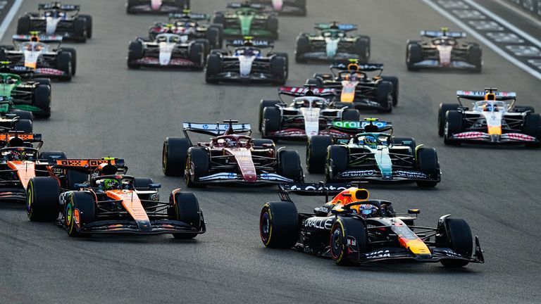 Start to the Abu Dhabi GP