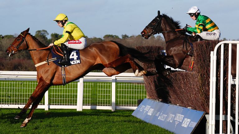 Vanderpoel ridden by Ben Jones on their way to winning the Howden Novices' Limited Handicap Chase at Ascot 
