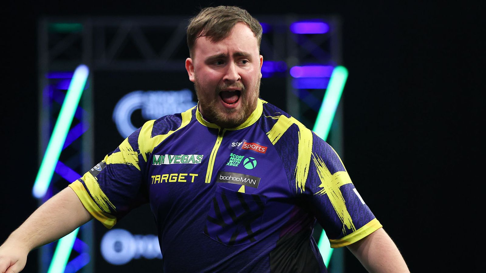 Saudi Arabia Darts Masters: 'Riyadh Season Bullseye' introduced with $200,000 up for grabs after nine-darter