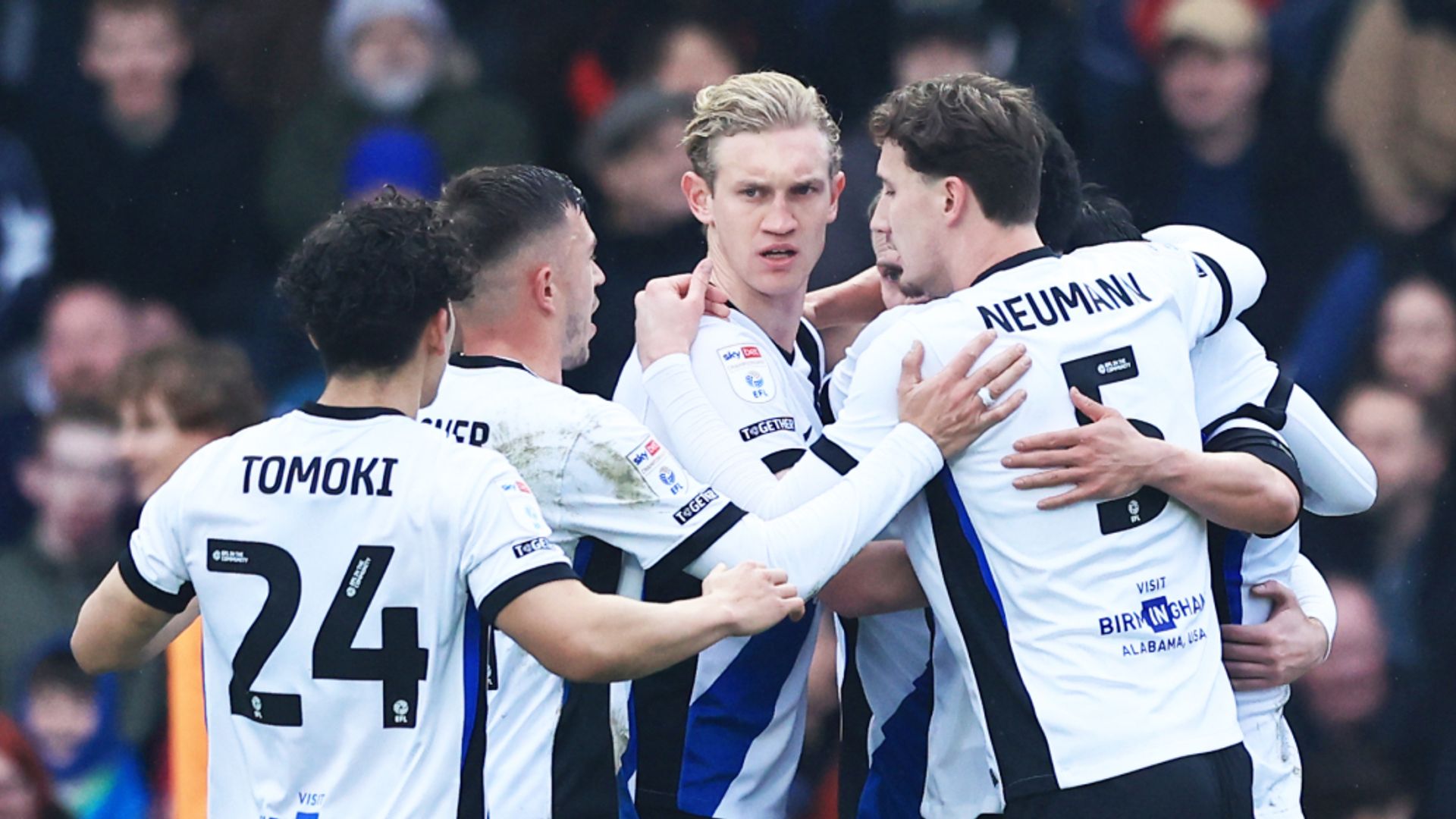 Ducksch nets as Birmingham ease past Oxford