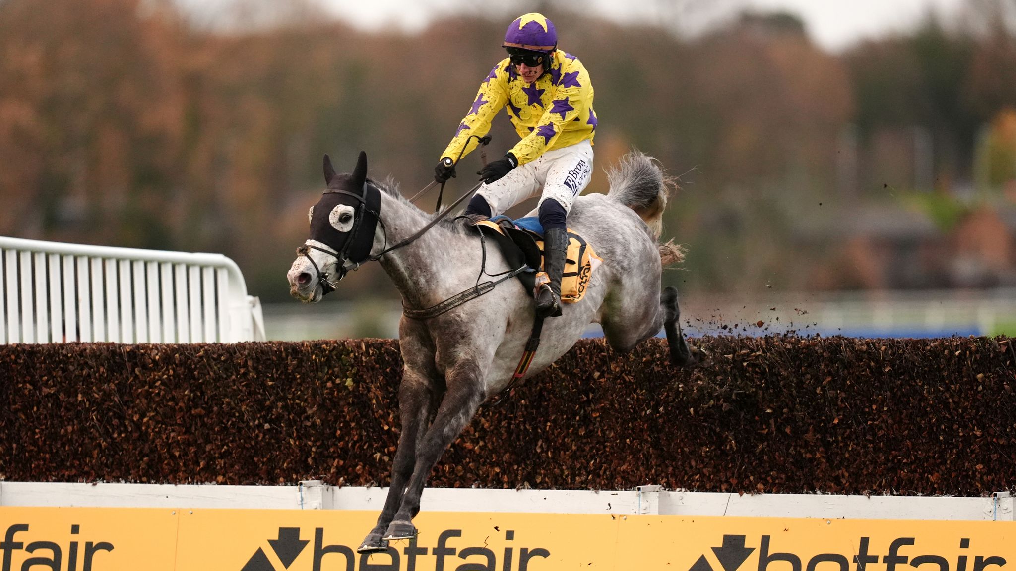 Today on Sky Sports Racing: Il Etait Temps takes on Jonbon in Clarence ...