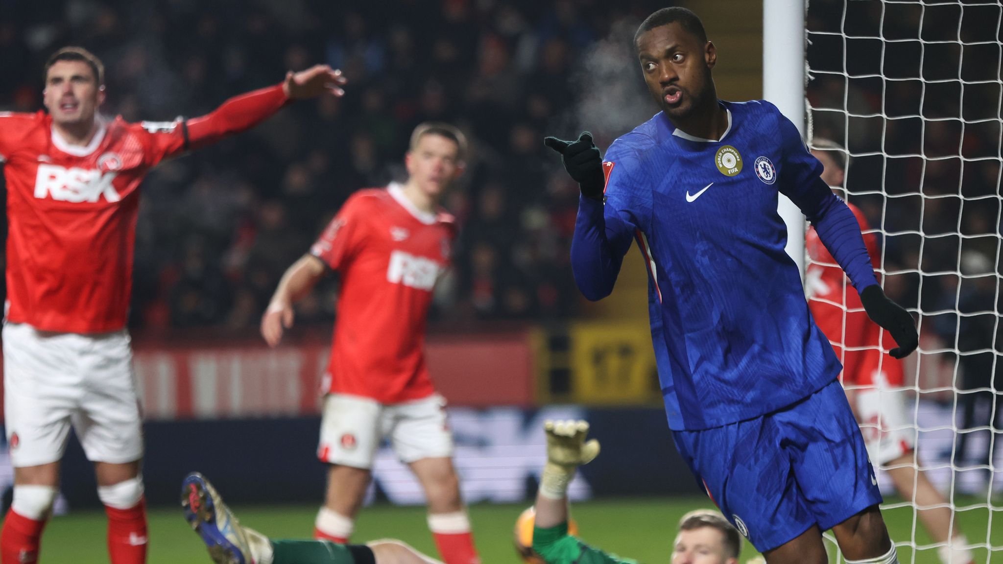 Charlton 1 – 5 Chelsea - Cobra Magazine