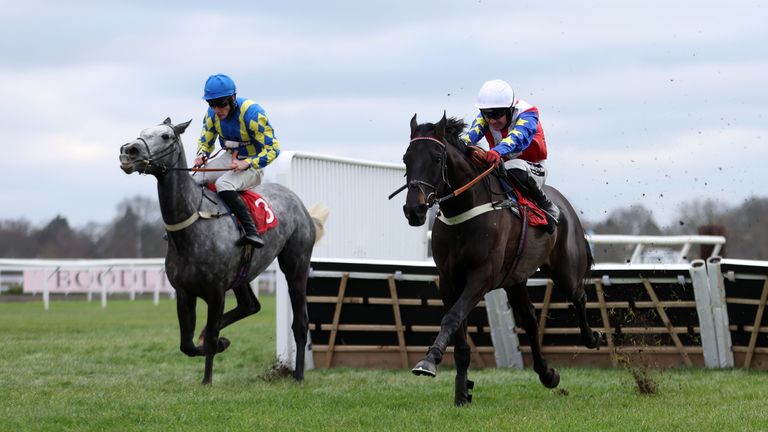 Baron Noir (right) won the opener at Kempton