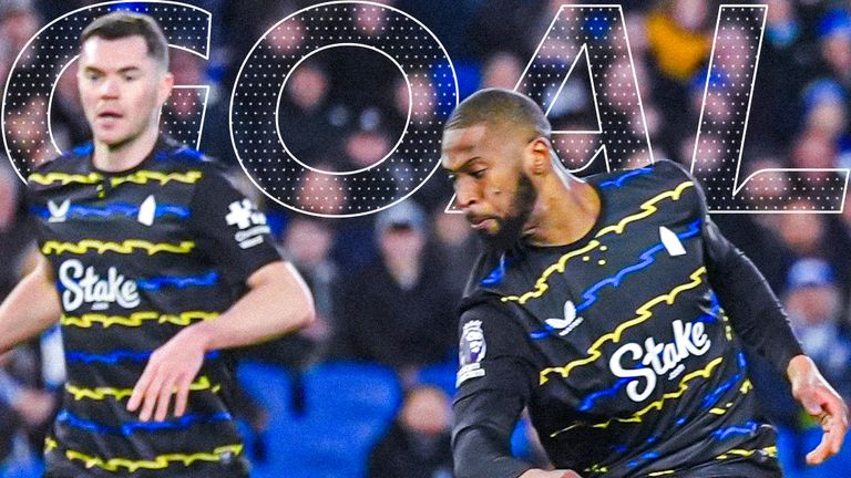 Beto scores for Everton