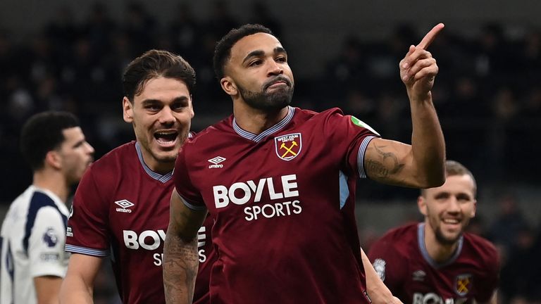 Callum Wilson celebrates his late winner for West Ham