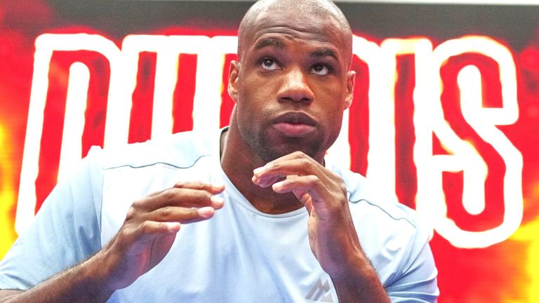 Promoter Frank Warren has welcomed a fight between Daniel Dubois and Zhilei Zhang