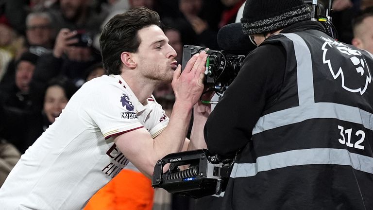 Declan Rice celebrates scoring Arsenal's third goal