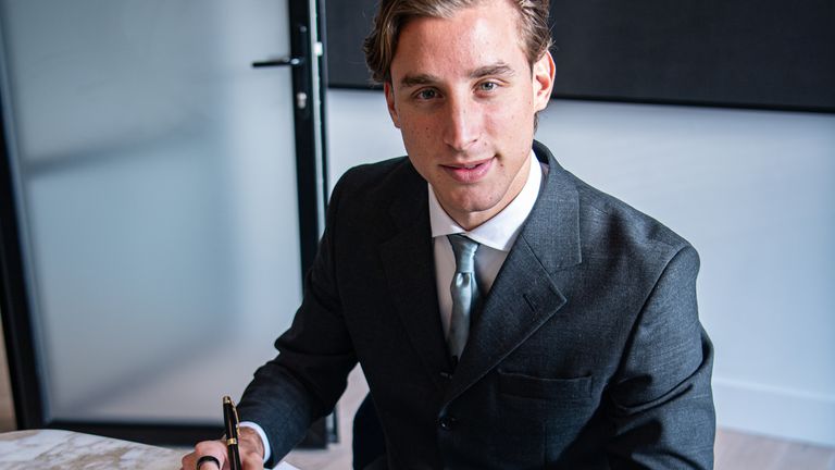 Nuevo fichaje del Watford, Edoardo Bove (foto: Watford FC)