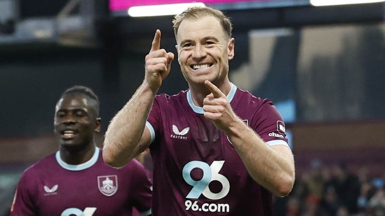 Ashley Barnes celebrates after putting Burnley 4-0 up against Millwall