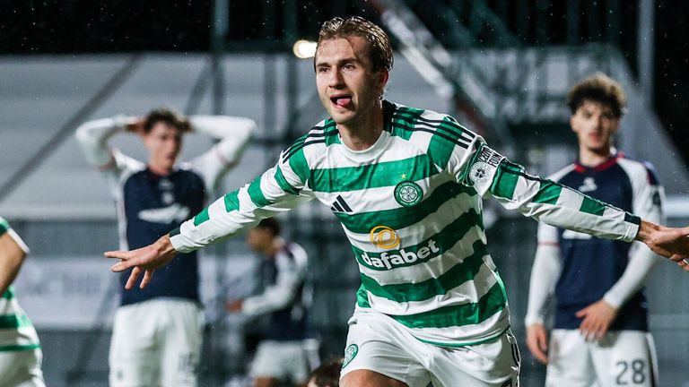 Celtic's Benjamin Nygren celebrates scoring to make it 1-0 vs Falkirk