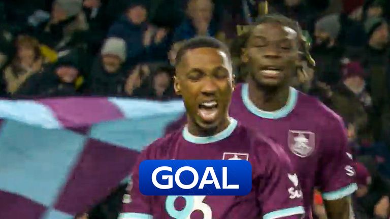 Jaidon Anthony scores for Burnley against Man Utd