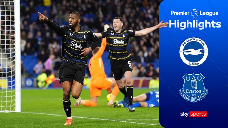 Highlights from the Premier League match between Brighton and Hove Albion and Everton.