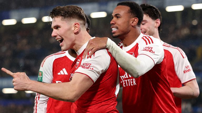 Viktor Gyokeres is congratulated after scoring Arsenal's second goal against Chelsea