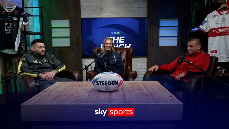 Leeds Rhinos' Jake Connor and Hull KR's Mikey Lewis join Jenna on this episode of The Bench to look ahead to the new season, discuss what drives them, and chat about Vegas and the World Cup. Mikey also addresses THAT social media clip. 
