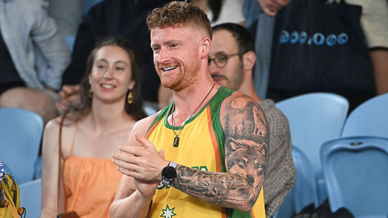 James Bray, an Australian fan who cheered Emma "Raddo" Raducanu of Great Britain is thanked during the Women's Singles First Round match on 