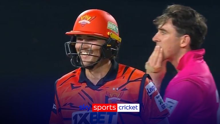 Sussex star James Coles hits a match-winning 45 to win the SA20 qualifier for the Sunrisers Eastern Cape. 