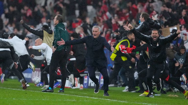 Benfica's head coach Jose Mourinho celebrates at the end of a Champions League opening phase soccer match between Benfica and Real Madrid, in Lisbon, Wednesday, Jan. 28, 2026. (AP Photo/Armando Franca)