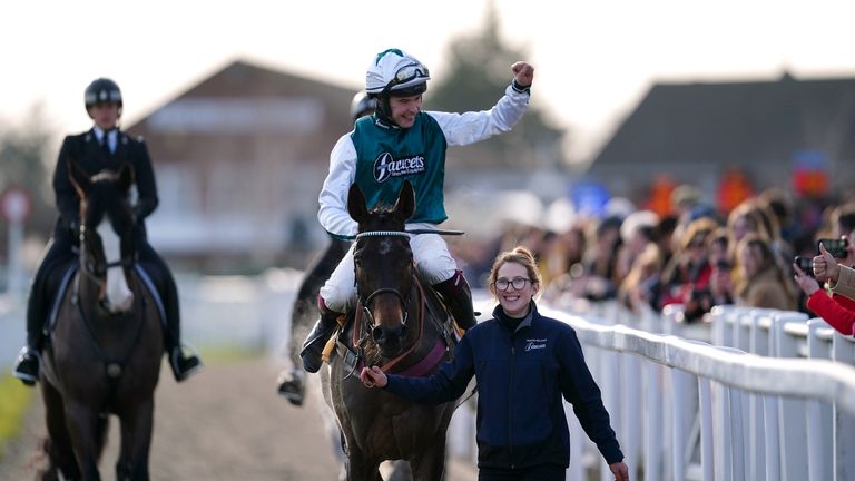 L'Homme Presse won last year's Cotswold Chase