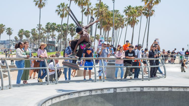Venice Skatepark (Credit: Visit California)