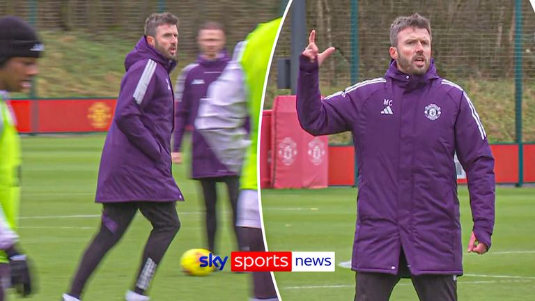 Michael Carrick takes charge in Man Utd training.