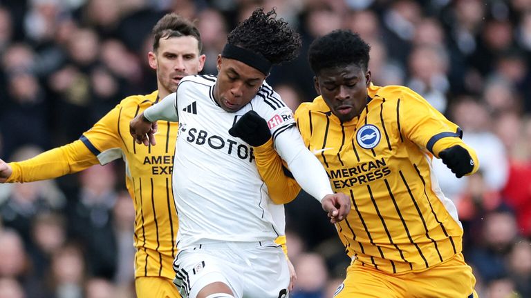 Kevin holds off a challenge from Carlos Baleba