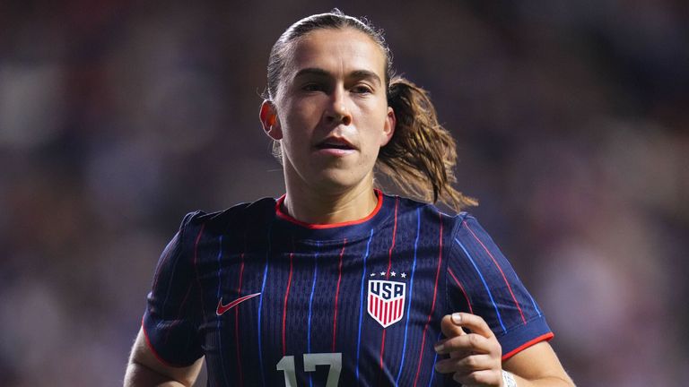 October 23, 2025: United States Midfielder Sam Coffey (17) runs to take a corner kick during the second half of an International Friendly against Portugal at Subaru Park in Chester, Pennsylvania. Kyle Rodden/CSM (Credit Image: .. Kyle Rodden/Cal Sport Media) (Cal Sport Media via AP Images)