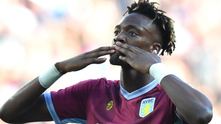 Tammy Abraham, Aston Villa'nın 2019'da Şampiyonadan yükselmesine yardımcı oldu