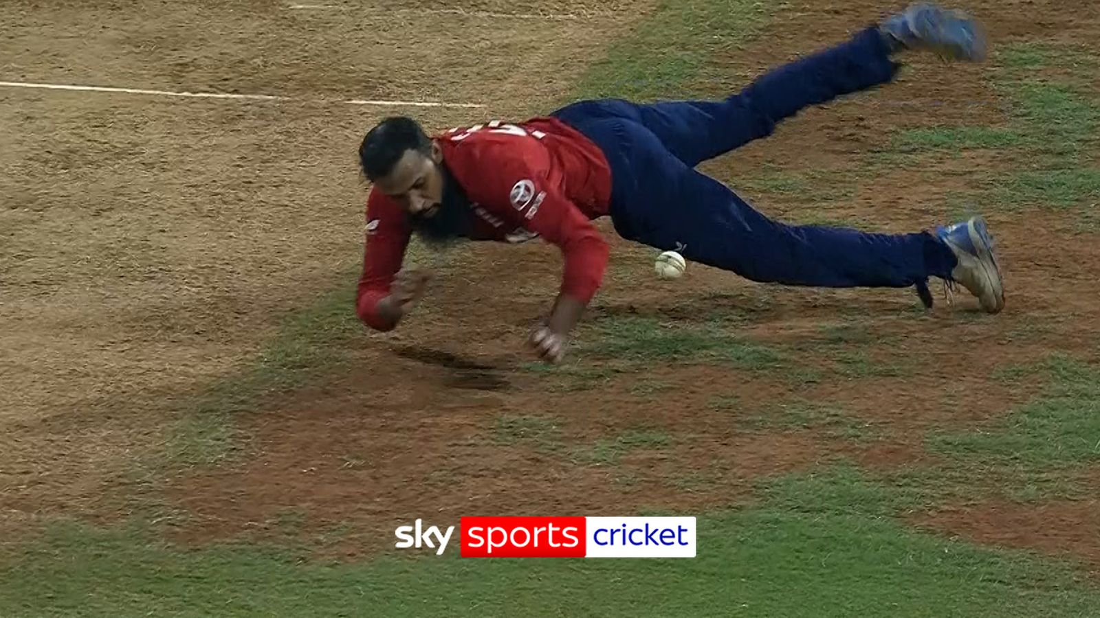 T20 World Cup: Rashid drops simple catch! | 'Hand on head moment!'