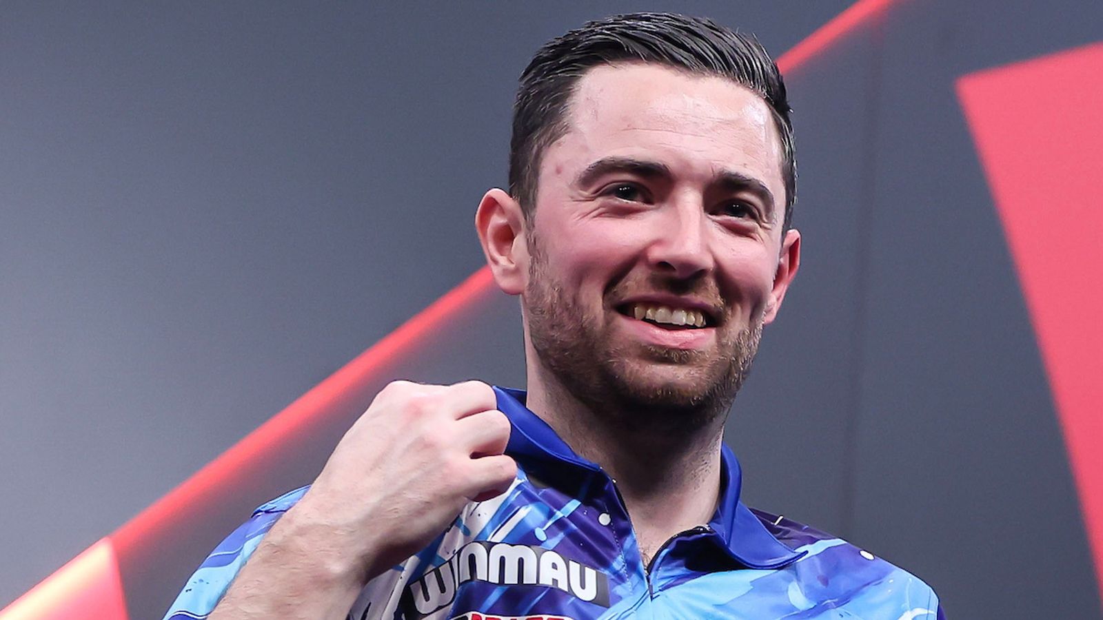 Luke Humphries battles past Wessel Nijman to win Players Championship 4 title in Wigan