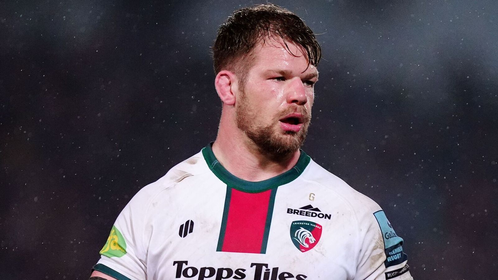 Embattled Wales make four changes ahead of France match