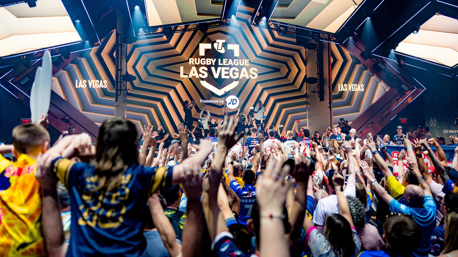 Super League in Las Vegas notebook: A nightclub bonanza, Leeds and Hull KR fans on top as rugby league's takeover gets off to electric start