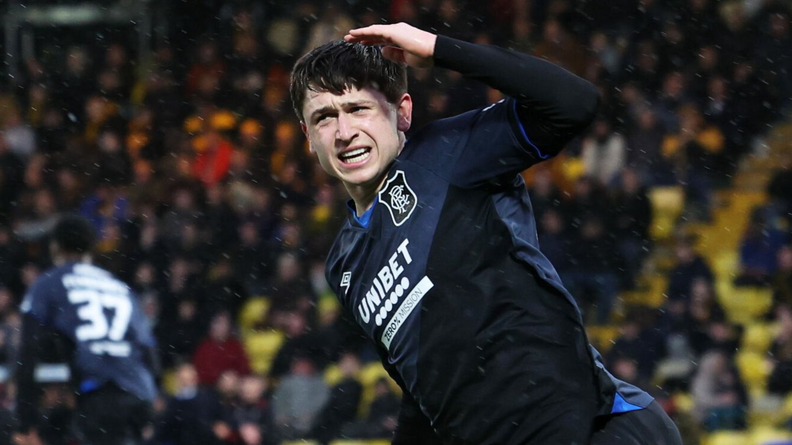 Livingston 2-2 Rangers: Gers battle back for Scottish Premiership point but lose ground in title race