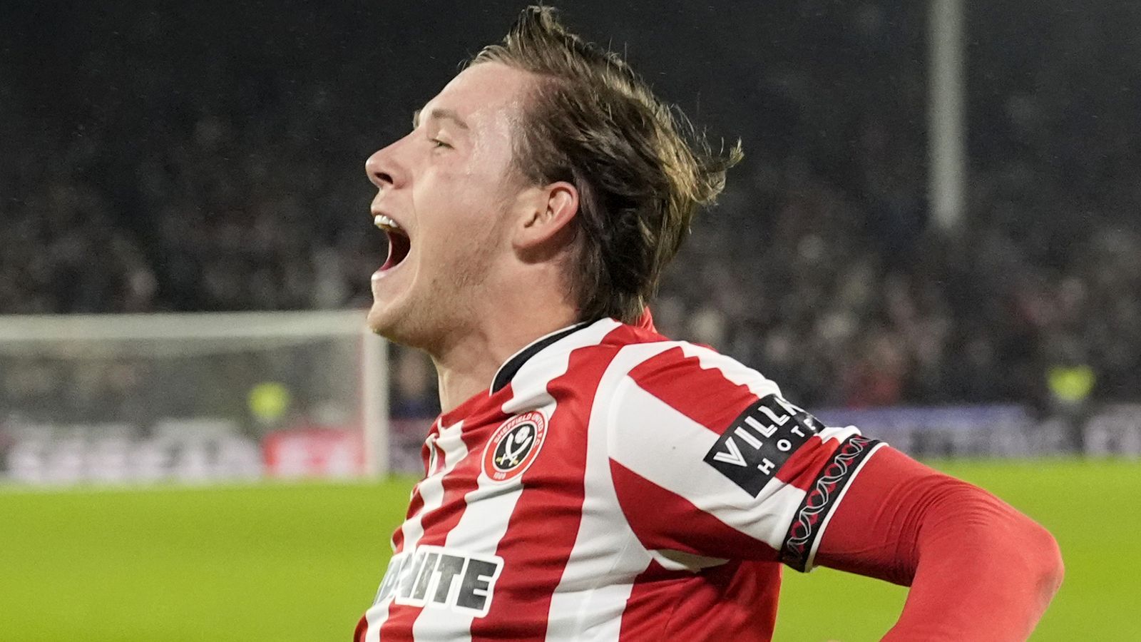 EFL highlights: Sheff Utd win; Hull miss chance & Blackburn out of drop zone