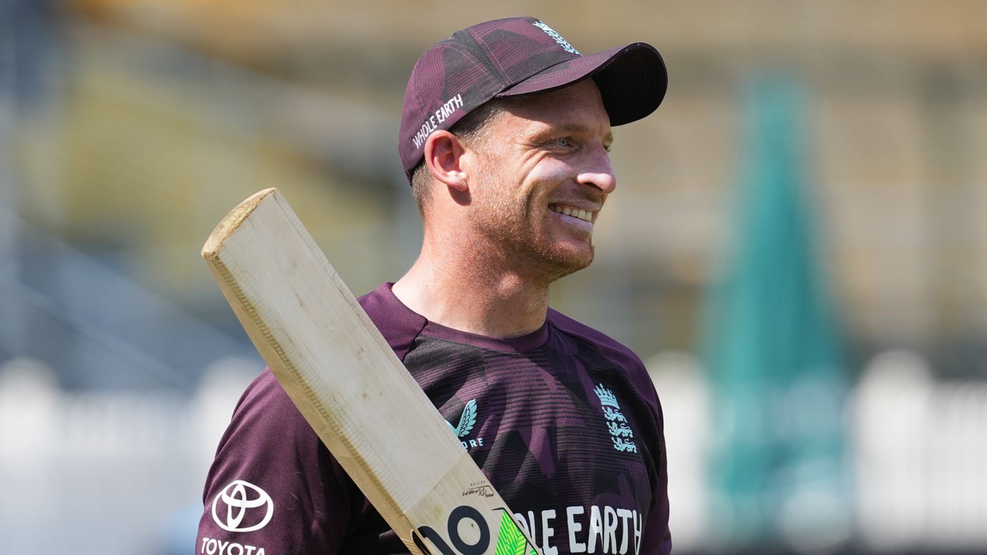 Record-breaking Buttler has no plans to end England career soon