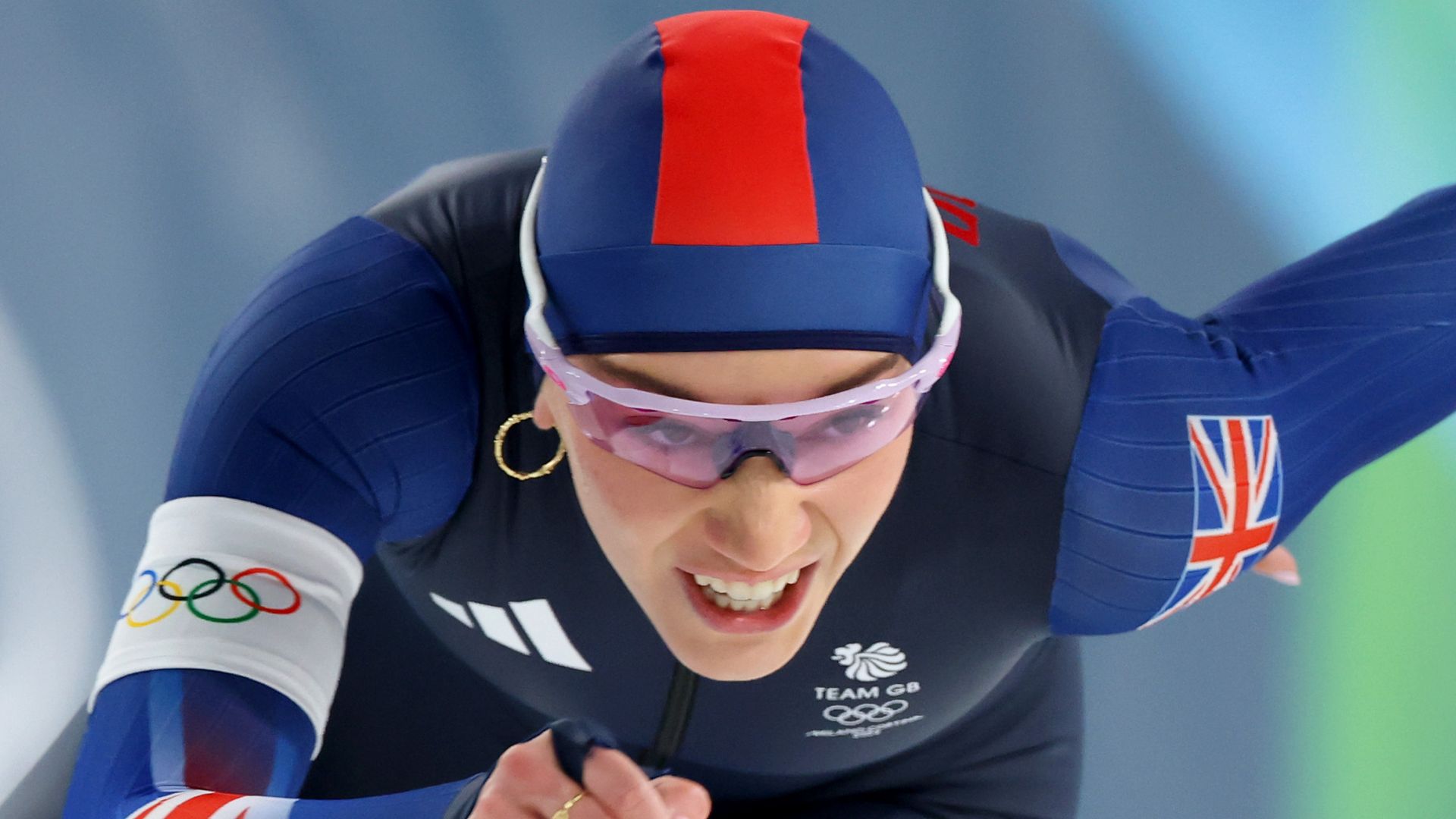 Winter Olympics: Smeding sets new Team GB best, Muir misses out on medal