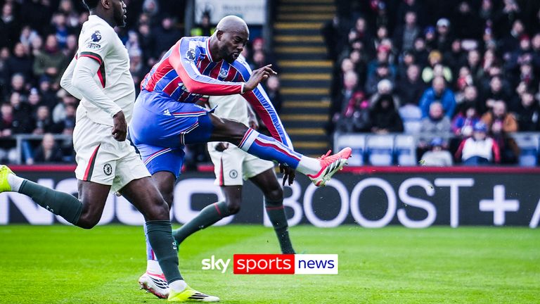 'He doesn't need surgery' Glasner provides update on Mateta knee injury