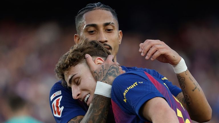 Barcelona leapfrogged Real Madrid to go top of LaLiga following a routine 3-0 home win against relegation-battlers Levante