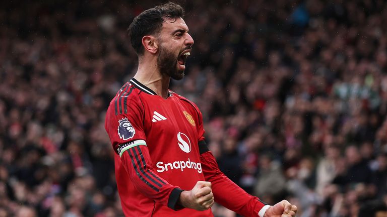 Bruno Fernandes celebrates after doubling Manchester United's lead against Spurs
