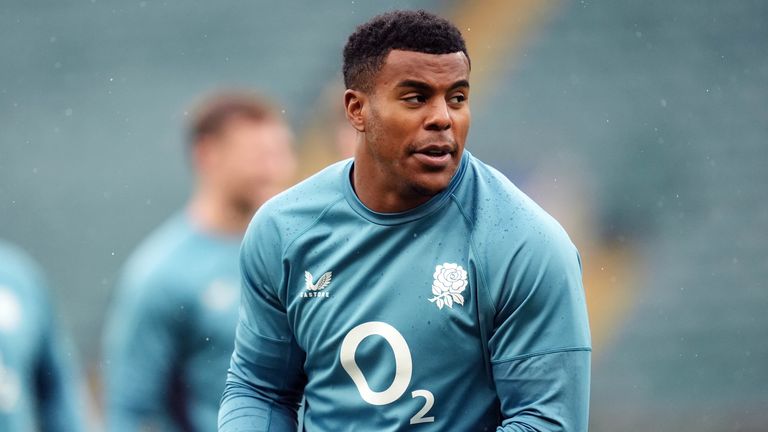 England's Immanuel Feyi-Waboso during the team run at the Allianz Stadium, London. Picture date: Friday November 14, 2025.