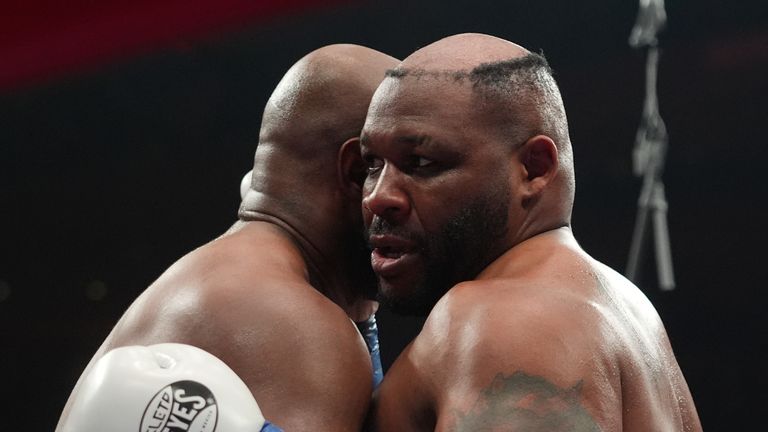 Jarrell Miller, right, fights Kingsley Ibeh during a heavyweight boxing match Saturday, Jan. 31, 2026, in New York. (AP Photo/Frank Franklin II)