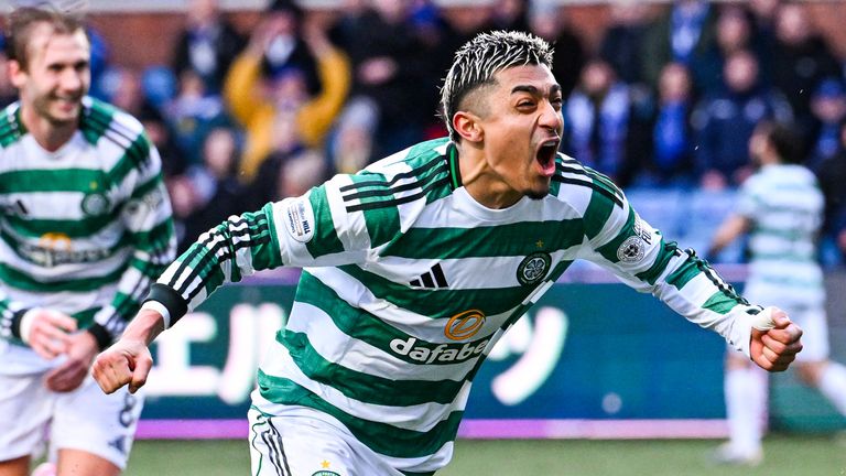 KILMARNOCK, SCOTLAND - FEBRUARY 15: Celtic's Julian Araujo celebrates scoring to make it 3-2 during a William Hill Premiership match between Kilmarnock and Celtic at BBSP Stadium Rugby Park, on February 15, 2026, in Kilmarnock, Scotland. (Photo by Rob Casey / SNS Group)