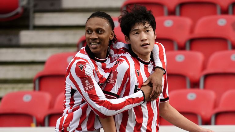 Jun-ho Bae scored a thunderous opener for Stoke