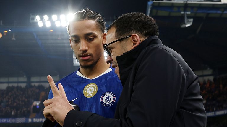 Liam Rosenior with Joao Pedro before Chelsea's 2-2 draw against Leeds