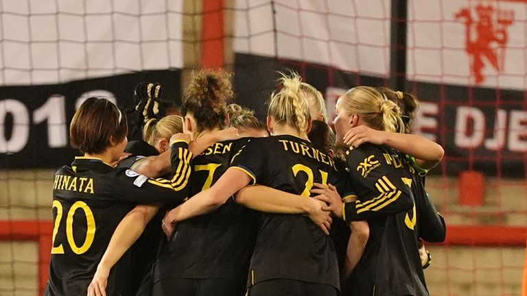 Manchester United celebrate extending their aggregate lead against Atletico Madrid